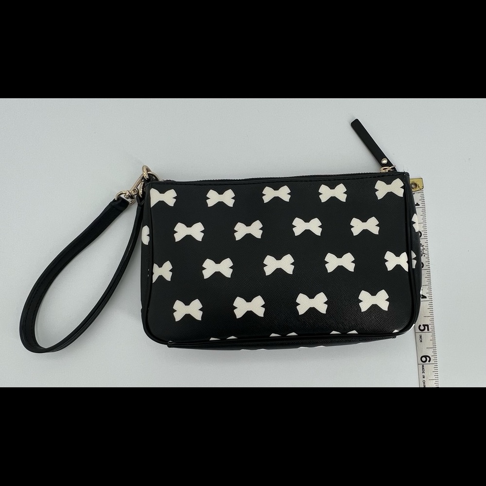 Kate Spade wristlet